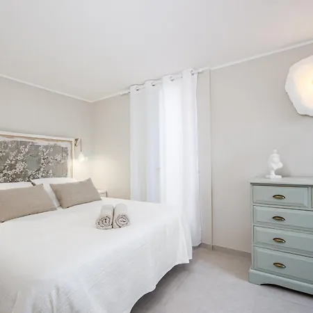 Maison Vieux Chateau - Vue Imprenable - Vieille 펜션