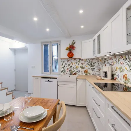 Maison Vieux Chateau - Vue Imprenable - Vieille