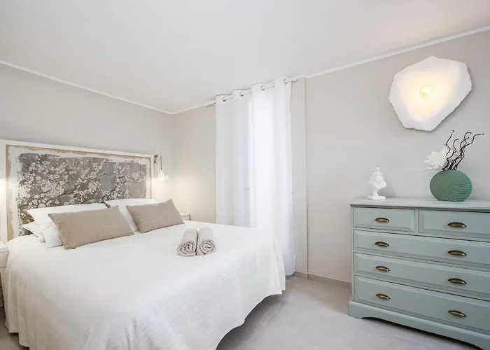 Maison Vieux Chateau - Vue Imprenable - Vieille 펜션