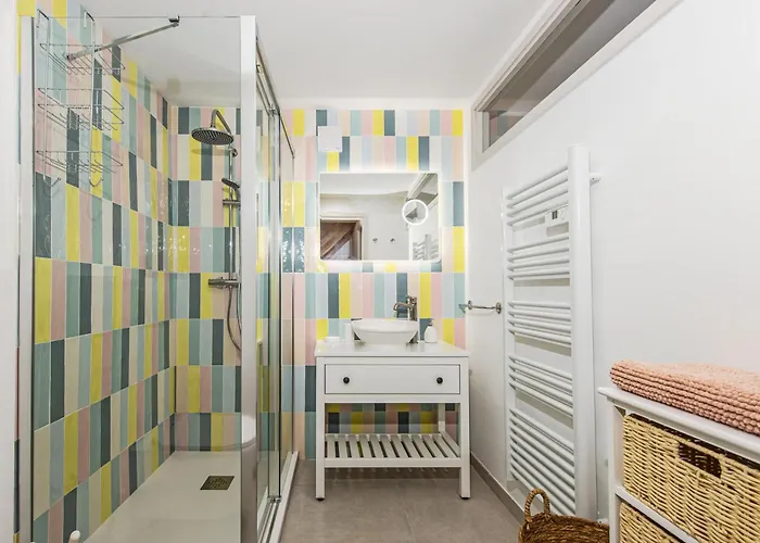 Maison Vieux Chateau - Vue Imprenable - Vieille 멍똥